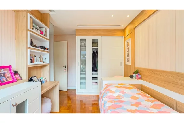 Imagem Apartamento à venda no bairro Petrópolis - Porto Alegre/RS