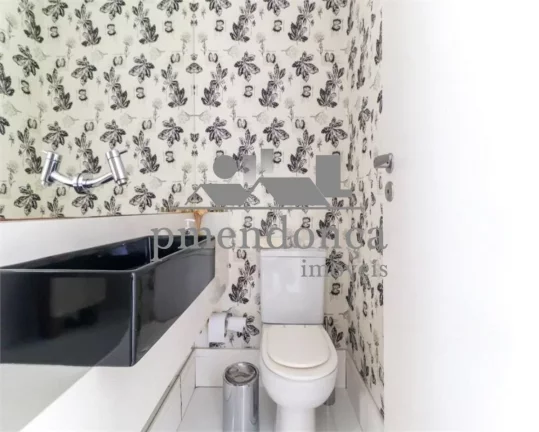Imagem Excelente apartamento da construtora Paulo Mauro com 3 suítes e 4 vagas, 220m²