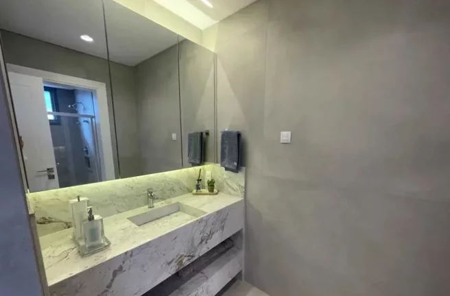 Imagem Apartamento frente mar mobiliado com 5 suítes e 4 vagas de garagem em Balneário Camboriú