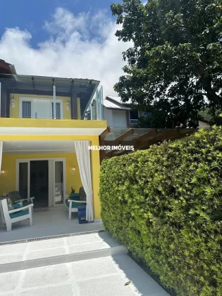 Imagem Casa á venda com 3 suítes á venda localizada na Praia de Taquaras em Balneário Camboriú.