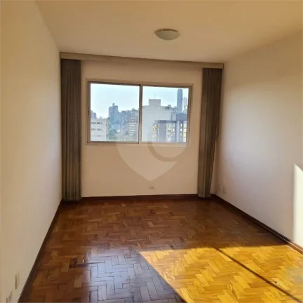 Imagem Apartamento à venda com 2 quartos no condomínio Edifício Guaracá, São Paulo - SP