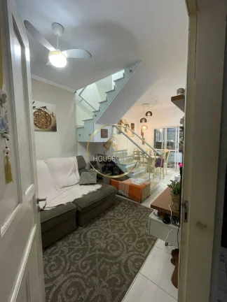 Imagem Casa Sobrado, 3 Dormitórios (1 suíte ), Condomínio Bonna Villa, Sjc.