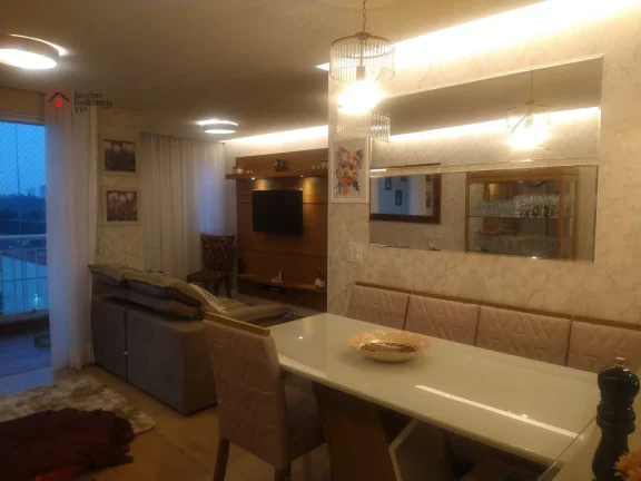 Imagem APARTAMENTO COM 3 DORMITÓRIOS A VENDA NA VILA SANTA CLARA. REFORMADO, COM VARANDA, VAGA DE GARAGEM E LAZER COMPLETO.