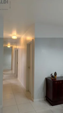 Imagem Apartamento 3 Dormitórios suíte à venda e Criciúma, duas vagas de garagem