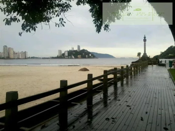 Imagem Terrenos em frente à Praia para venda em São Vicente no bairro Centro