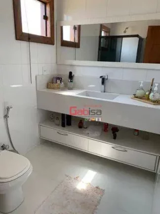 Imagem Casa com 3 dormitórios à venda, 300 m² por R$ 1.700.000 - Ogiva - Cabo Frio/RJ