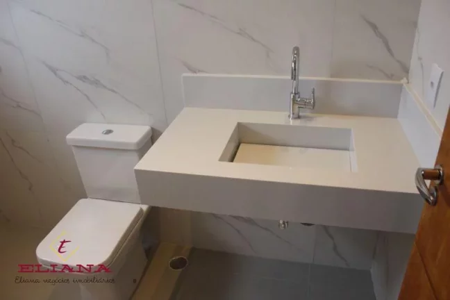 Imagem Sobrado à venda em São Paulo, Jardim Regina, com 3 quartos, 160m²