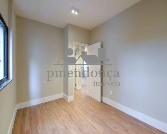 Imagem Apartamento com 3 quartos,1 suite, 2 vagas, 140 m²