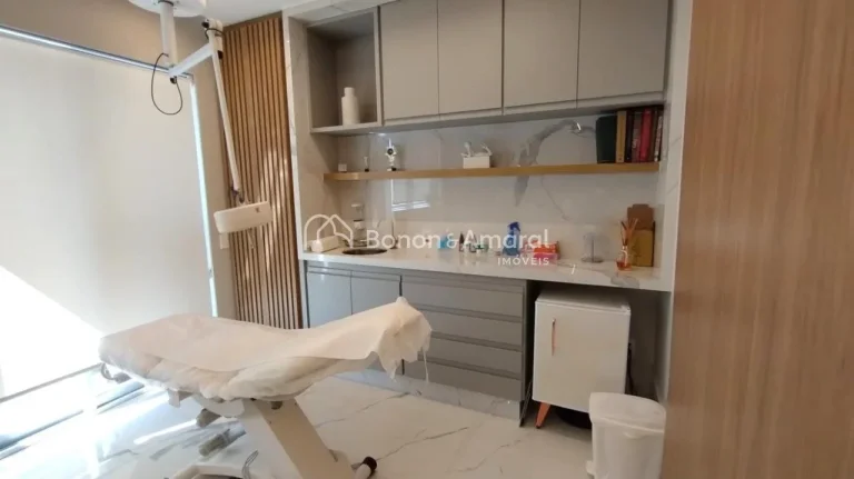 Imagem Sala para venda na área da saúde, sala pronta, recepção, lavabo, consultório, com wc privativo....