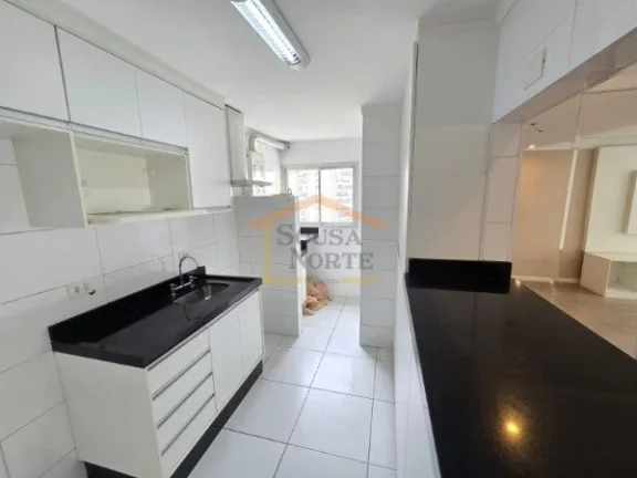 Imagem Apartamento 65m², 3 dormitórios, sendo 1 suite, 2 banheiros, sala para dois ambientes, varanda, co...