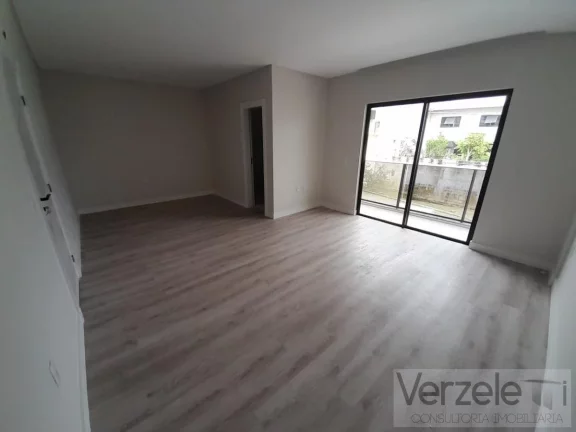 Imagem Casa / Sobrado para Venda em Camboriú / SC no bairro São Francisco de Assis