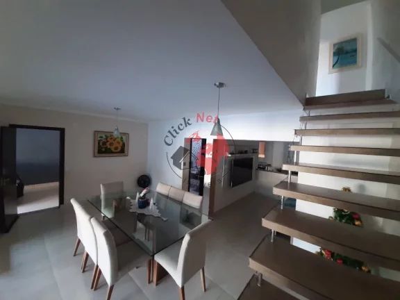 Imagem Sobrado Novo 200M2 Da praia .Estudo permuta por menor valor ,5 dorms c 2 suites , varanda e piscina ,10 vagas bairro Santa Terezinha, Itanhaem