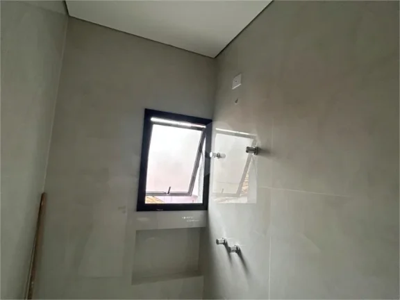 Imagem Sobrado à venda com 3 quartos, sendo 3 suítes, em Vila Yara, Osasco - SP