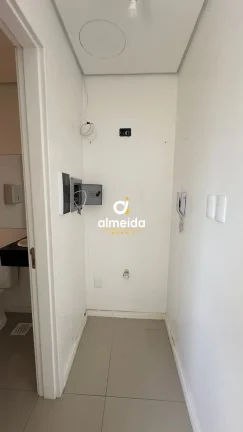 Imagem SALA COMERCIAL COM ÓTIMA LOCALIZAÇÃO