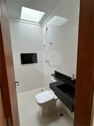 Imagem Casa à venda com 3 quartos, sendo 1 suíte, em Cupecê, São Paulo - SP