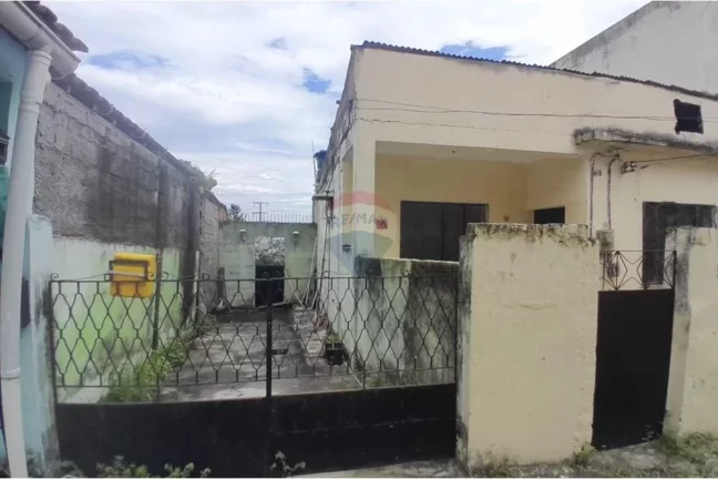 Imagem Casa a venda com 1 quarto com 200 m² em CASCADURA - RIO DE JANEIRO