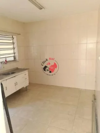 Imagem Sobrado à venda, construção antiga, localizado no bairro de Rudge Ramos, São Bernardo do Campo com 2 dormitórios, 2 WC, 1 vaga, 87 m².