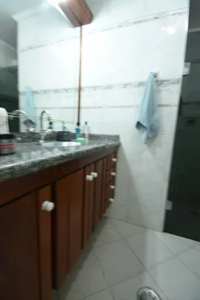 Imagem Apartamento reformado com 117M2 a venda no bairro Perdizes! Possui amplo living para dois ambientes,...