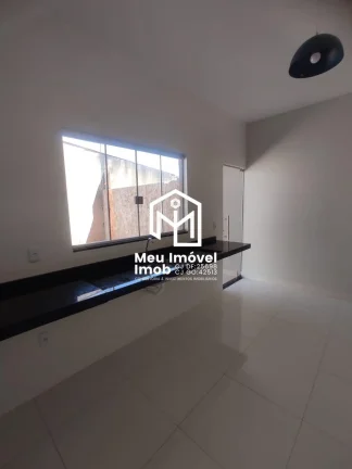 Imagem Casa 2 Quartos 1 Suíte 1 Vaga 72 m² em Luziânia