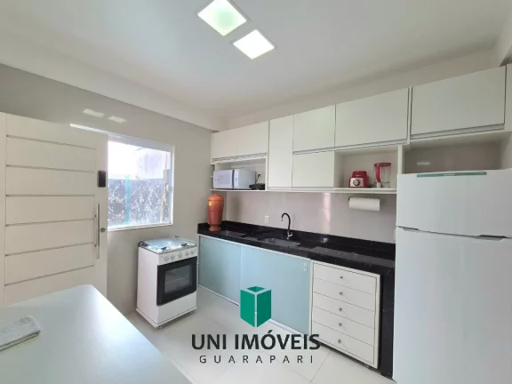 Imagem Casa à venda na Praia do Morro - Guarapari com 3 suítes, piscina e ótima localização.