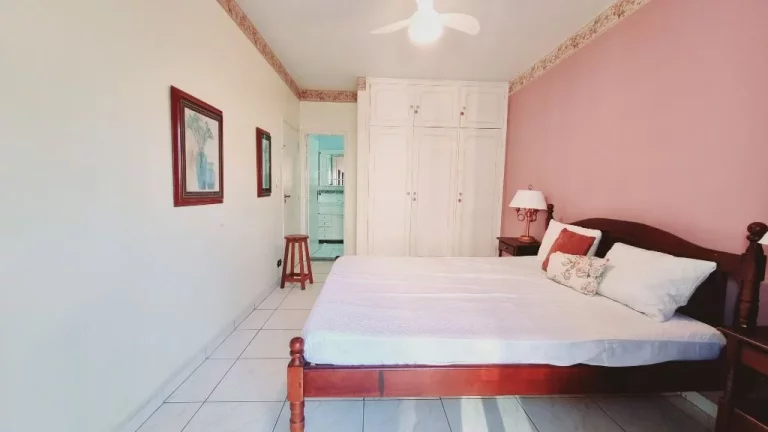 Imagem Apartamento com 5 dormitórios à venda, 170 m² - Pitangueiras - Guarujá/SP