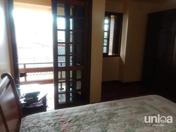 Imagem Casa 4 dormitórios (2 suítes), banheira de hidro, piscina, garagem