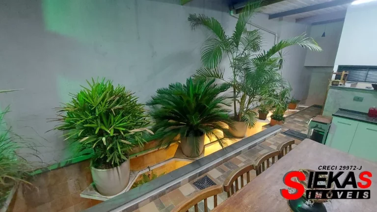 Imagem Imperdível: Casa à venda em São Paulo-SP, Jardim Iguatemi. 2 quartos, 2 suítes, 1 sala, 3 banheiros, 2 vagas, 125m².