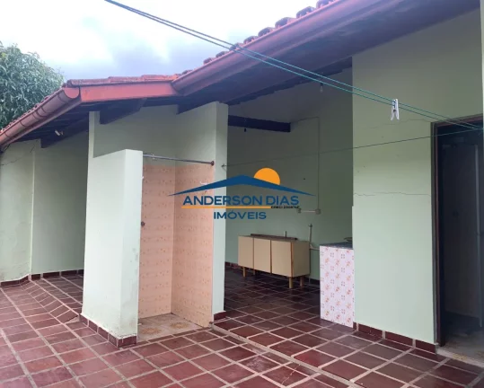 Imagem Casa com 3 dormitórios à venda, 250 m² por R$ 600.000 - Praia das Palmeiras - Caraguatatuba/SP