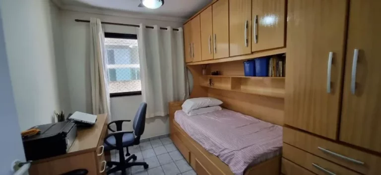 Imagem OPORTUNIDADE INCRIVEL!!! No bairro Ocian frente ao mar Apartamento de 3 dormitórios!!!