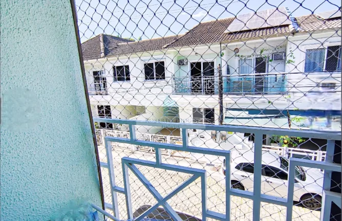 Imagem Casa em Condomínio de Luxo na Taquara, Rio de Janeiro-RJ: 3 quartos, 1 suíte, 107m², 2 vagas - Imperdível!