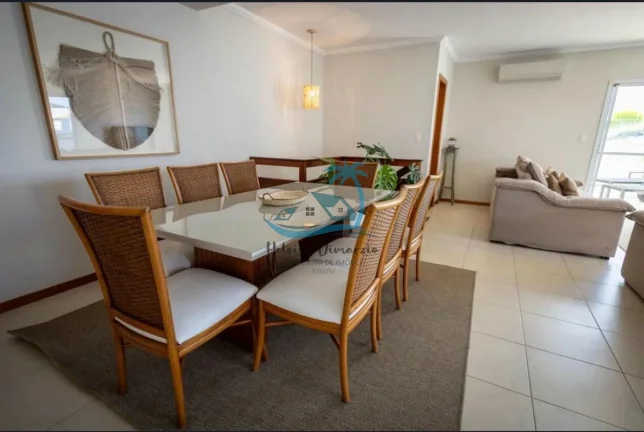 Imagem Apartamento cobertura duplex com 4 dormitórios a venda em localização privilegiada a 2 quadras da orla de Itaguá em Ubatuba.