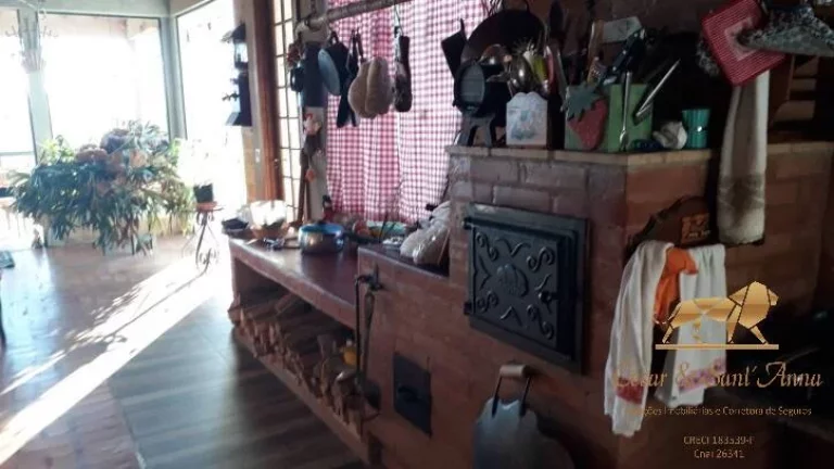 Imagem Casa com linda vista e 3 dormitórios à venda, 308 m² - Campos do Jordão/SP