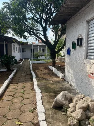 Imagem Casa com 5 dormitórios à venda, 205 m² por R$ 999.000,00 - Sítio São José - Suzano/SP