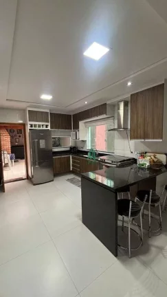 Imagem Sobrado com 4 dormitórios à venda, 216 m² por R$ 901.000,00 - Jardim Adriana - Guarulhos/SP