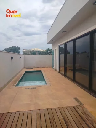 Imagem Linda Casa em Condomínio à Venda em Ribeirão Preto-SP, Bairro Vila do Golf! 3 Quartos, 3 Suítes, 1 Sala, 5 Banheiros, 4 Vagas de Garagem, 208m²!