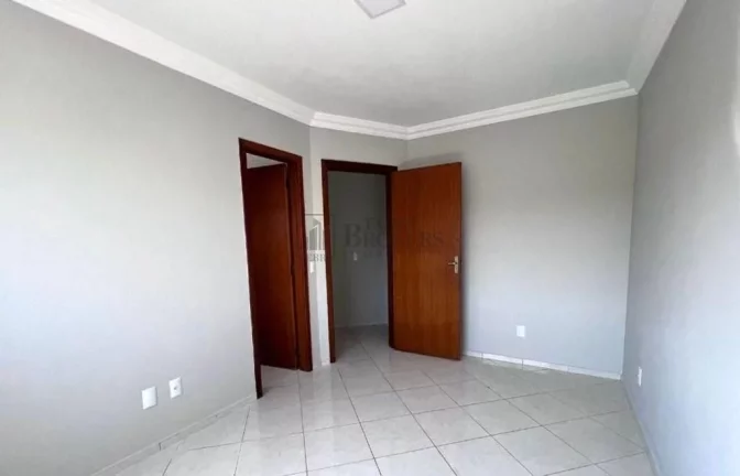 Imagem Apartamento com 3 dormitórios à venda no Centro de Balneário Camboriú/SC