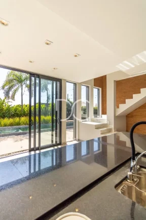 Imagem Condomínio Alphaville Nova Esplanada 4 - Venda Sobrado Alto Padrão | AC 260m² | AT 458m² | 3 Dorm | 3 Suítes | 5 Ban | 4Vagas