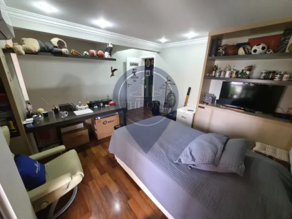 Imagem Imóvel de luxo na Vila Mariana: Apartamento de 4 suítes, 5 banheiros e 4 vagas de garagem em São Paulo-SP.
