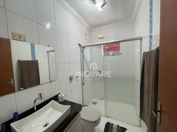 Imagem Casa com 4 dormitórios à venda por R$ 750.000,00 - Jardim América - Itumbiara/GO
