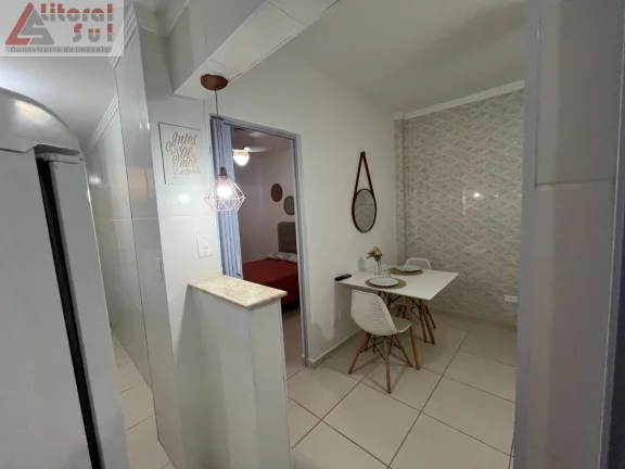 Imagem Apartamento à venda na Guilhermina, Praia Grande-SP: 1 quarto, 1 sala, 1 banheiro, 1 vaga de garagem, 47m² de área!