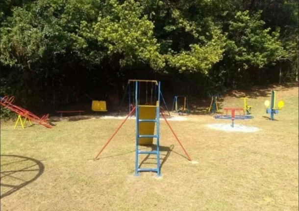 Imagem Venda de Casa em Condomínio de Luxo em Jardim Santa Marta, Sorocaba-SP: 2 Quartos, 1 Suíte, 2 Salas, 2 Vagas, 75,30m²!