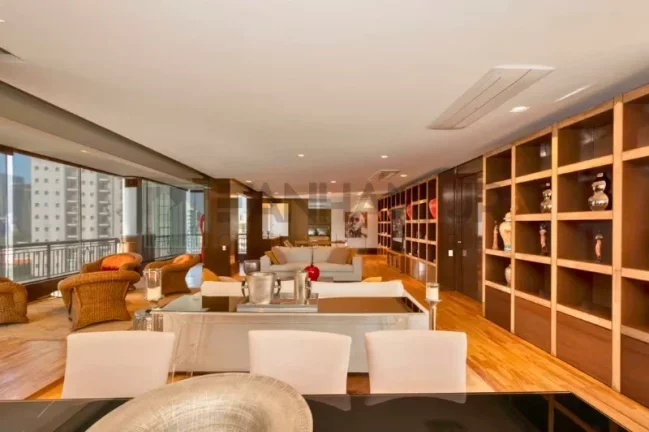 Imagem Imperdível oportunidade! Apartamento à venda em São Paulo-SP, Jardim Paulista. 3 quartos, 3 suítes, 3 salas, 4 banheiros, 4 vagas, 268m².