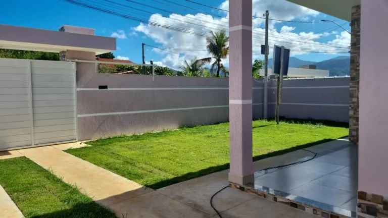 Imagem Casa para Venda em Saquarema, JACONE, 3 dormitórios, 1 suíte, 2 banheiros, 6 vagas