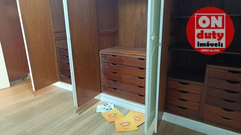 Imagem Apartamento com 2 quartosos para alugar, 80 m² por R$ 4.000/mês - Gonzaga - Santos/SP