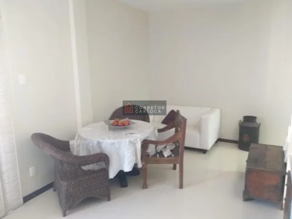 Imagem Cobertura 4 quartos com churrasqueira e piscina Cabo Frio