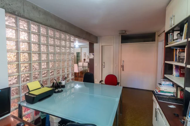 Imagem Apartamento de Alto Padrão para Locação na Rua Itacema.