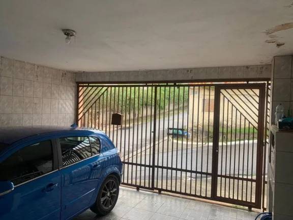 Imagem Sobrado com 4 dormitórios à venda, 204 m² por R$ 350.000,00 - Jardim Ivonete - Poá/SP