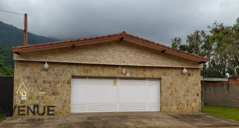 Imagem Casa com 3 dormitórios à venda, 242 m² por R$ 599.000,00 - Praia do Sapê - Ubatuba/SP