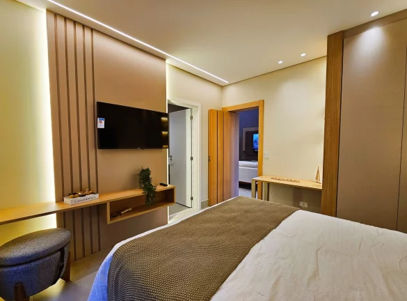 Imagem Casa de luxo à venda na Riviera de São Lourenço Módulo 12: 6 quartos, 6 suítes, 3 salas e 440m² de área!