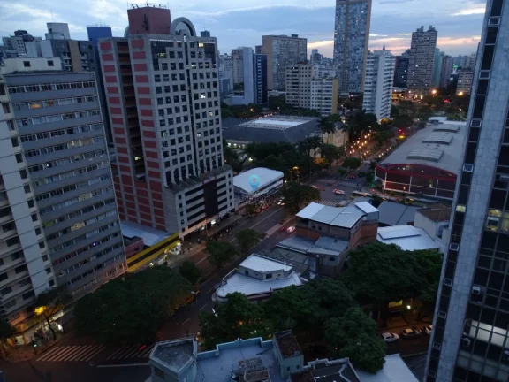 Imagem Aproveite a oportunidade de viver em um lançamento no coração de Belo Horizonte! Este moderno apa...